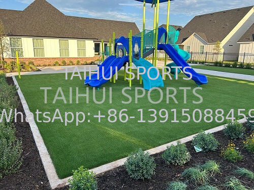 Πιστοποιημένο αντι-κραδασμικό υπόστρωμα παιδικής χαράς HIC/CFH με πάχος 10-100mm για ανώτερη απορρόφηση κραδασμών