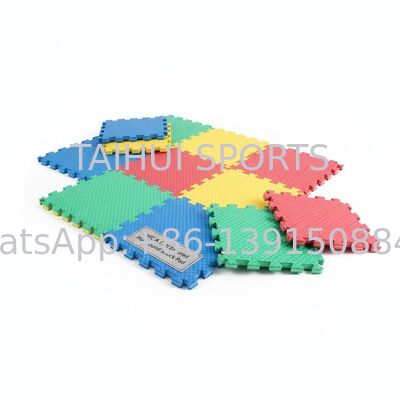 ΠΕ Φόμιμο Εναρμόνιση Safety Mat με πάχος 10-100mm και HIC & CFH Εγγυημένο για το παιδικό χώρο Shock Pad