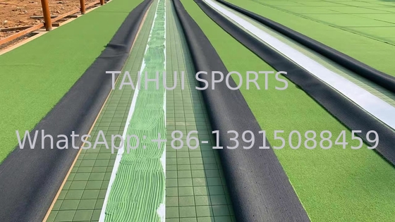12mm 15mm 20mm Σκονός υποστρώμα για τεχνητό γρασίδι 90kg/m3 Ανθεκτικό στις υπεριώδεις ακτίνες